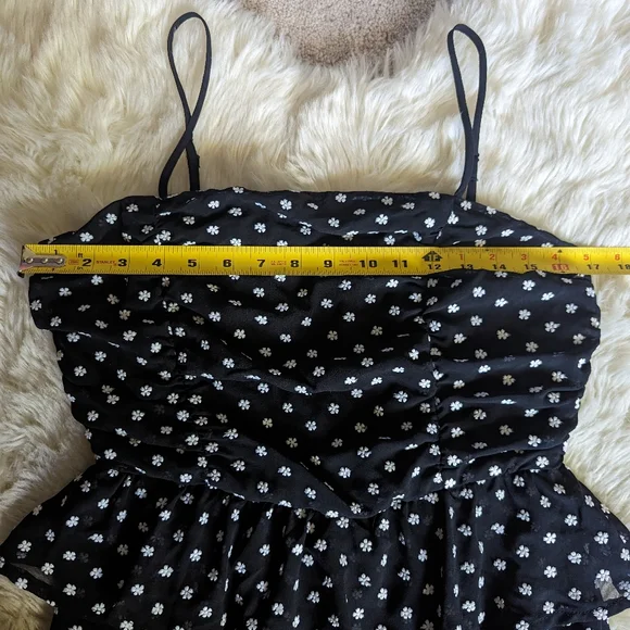 EUC Lulus Show Them Up Black Floral Embroidered Peplum Wide Leg Jumpsuit - Picture 11 of 15